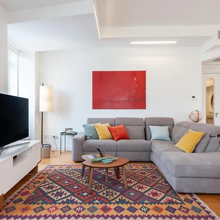 Flh Chiado Amazing Flat شقة *